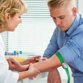 What are the continuing-education-requirements-for-phlebotomists?